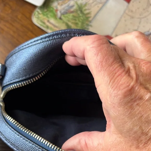 COACH CANTEEN Midnight Blue Round Crossbody Bag - Picture 10 of 10